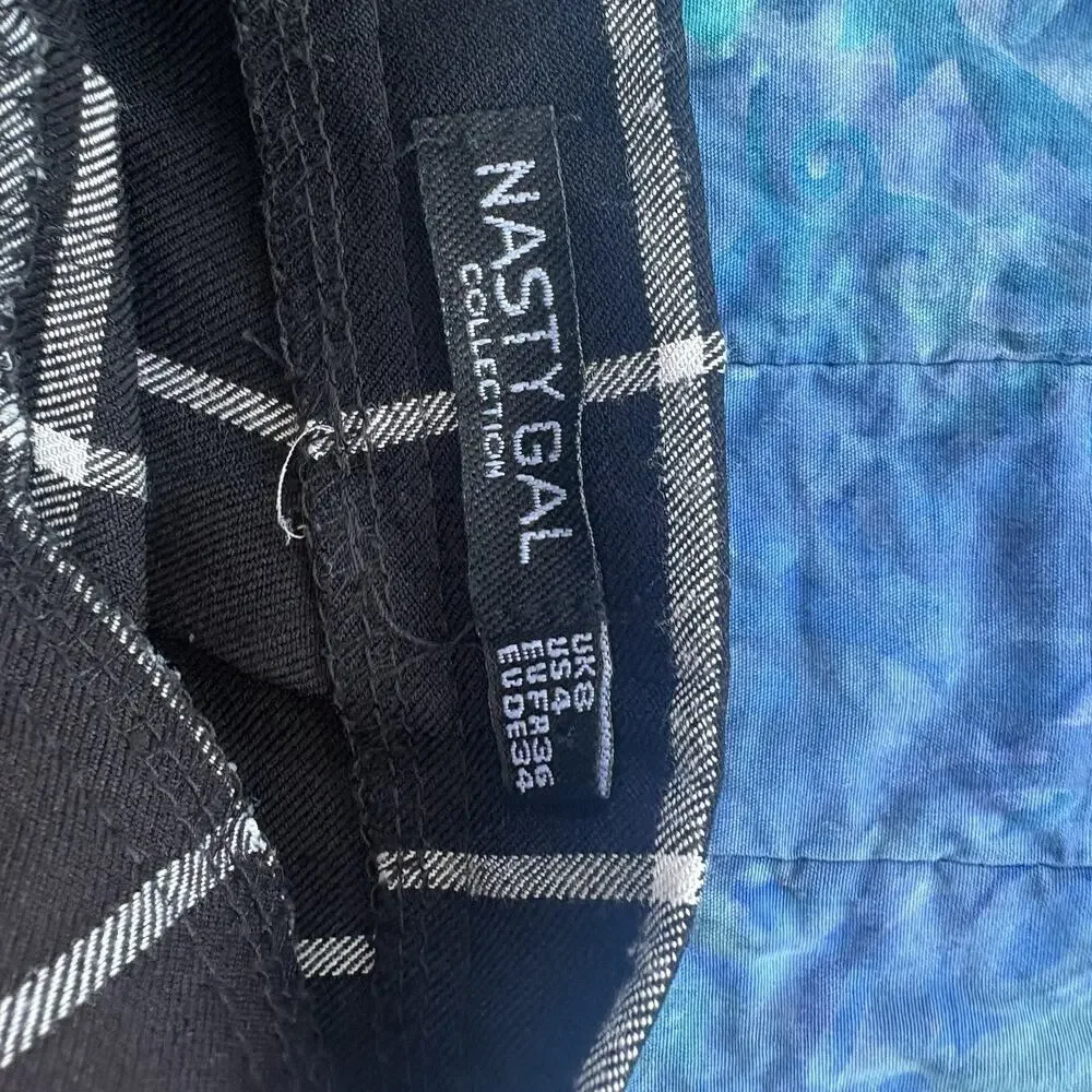 Nasty Gal Check In Sometime Plaid Mini Skirt Black Size 4 Back Zipper GUC